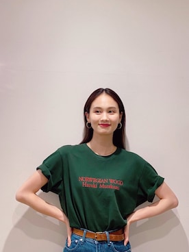 秦麻里子さんのコーディネート