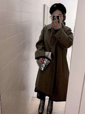 ISSEY MIYAKE シルバー クラッチバッグ BAO BAO ISSEY MIYAKEのクラッチバッグを使った人気ファッション