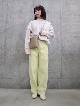 「SENSE OF PLACE by URBAN RESEAR」｜「アイテム（スウェット）」を使った、yuiさん（レディース・156cm）の冬コーディネート