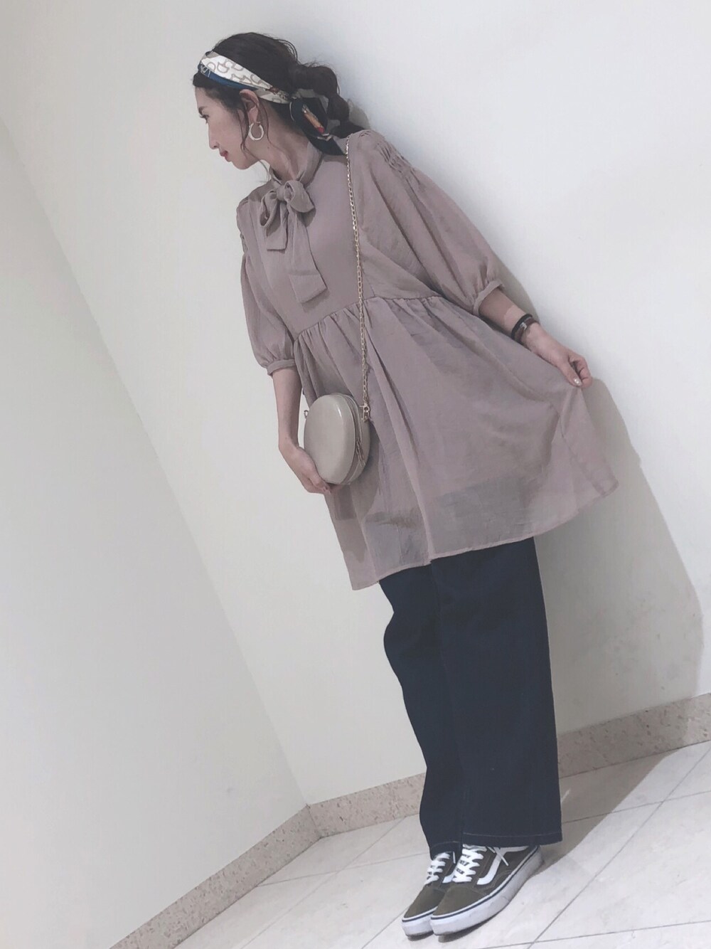 【新品】YAYA＊ボウタイブラウス＊チュニック✳︎秋コーデ 新品】YAYA＊ボウタイブラウス＊チュニック✳︎秋コーデ