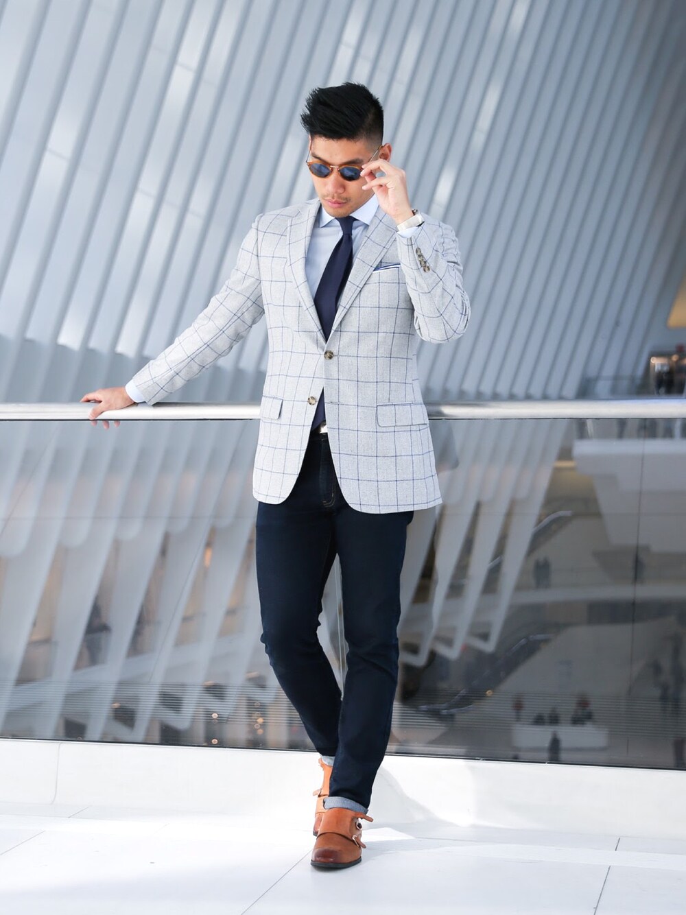 「summer、boy、ootd、outfit、Suit、menswear、men、men's fashion、blazer、working style」｜「persolのアイテム（サングラス、ブルー系）」を使った、Levitate Styleさん（メンズ・180cm）の夏コーディネートの1枚目の写真