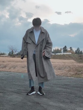 「コロナに負けない」｜「アイテム（トレンチコート）」を使った、grayさん（メンズ・177cm）の春コーディネート