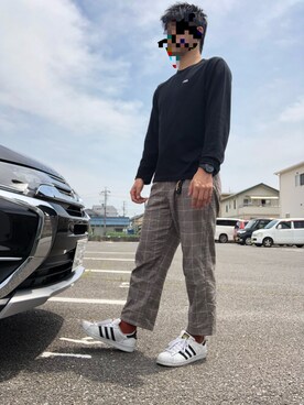 「adidas（アディダス）の《メルマガ掲載》adidas アディダス SUPERSTAR スーパースター C77124 15SS WHT/CBK/WHT         （スニーカー、ホワイト系）」を使った、スケさん＊さん（メンズ・172cm）の春コーディネート