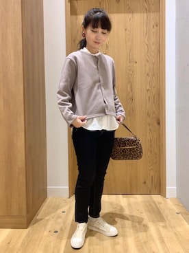 デニムパンツを使った ダブルガーゼ のレディース人気ファッションコーディネート Wear