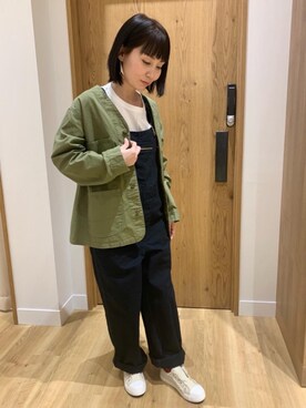 「2021春新作」｜「アイテム（オールインワン・サロペット）」を使った、coen かねもとさん（レディース・157cm）の冬コーディネート