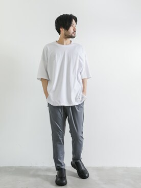 「ATTACHMENT（アタッチメント）の60/2ギザシルキー天竺 クルーネックドルマンS/S（Tシャツ/カットソー）」を使った、SHUさん（メンズ・170cm）の夏コーディネート