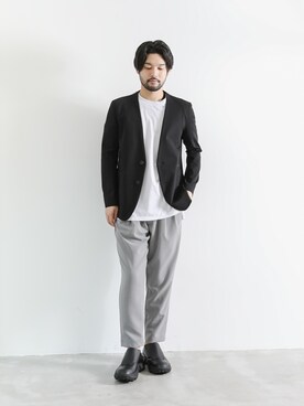 「ATTACHMENT（アタッチメント）のソリビアツイル ツータックイージーパンツ（スラックス）」を使った、SHUさん（メンズ・170cm）の夏コーディネート
