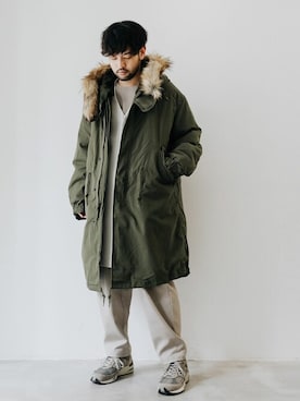 「アイテム（ノーカラーコート、ホワイト系）」を使った、SHUさん（メンズ・170cm）の秋コーディネート