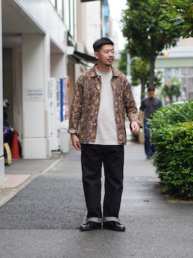 「SCYE BASICS（サイベーシックス）のアイテム（デニムパンツ）」を使った、matsu_no_motoさん（メンズ・176cm）の春コーディネート