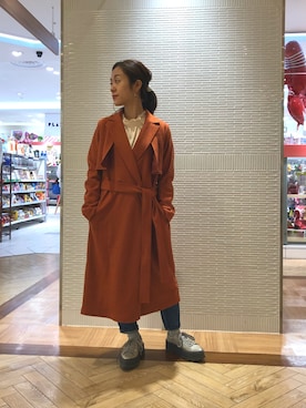 「おとなコーデ」｜「アイテム（トレンチコート）」を使った、kubさん（レディース・152cm）の夏コーディネート