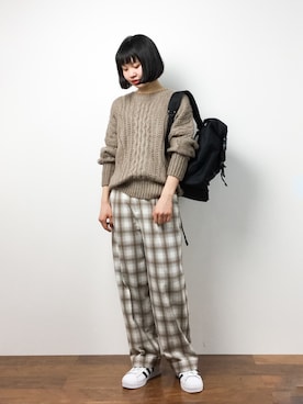 「Honey Salon（ハニーサロン）のアイテム（バッグ）」を使った、hinaさん（レディース・163cm）の冬コーディネート