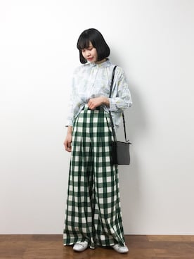 「柄×柄」｜「アイテム（バレエシューズ）」を使った、hinaさん（レディース・163cm）の冬コーディネート