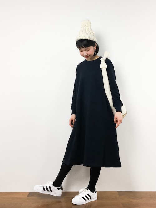 ZOZOTOWNhinaさんの「(|)」を使ったコーディネート