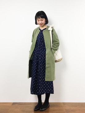 「柄×柄」｜「アイテム（その他アウター）」を使った、hinaさん（レディース・163cm）の春コーディネート