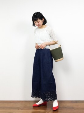 「靴下チラ見せ」｜「アイテム（パンプス）」を使った、hinaさん（レディース・163cm）の春コーディネート