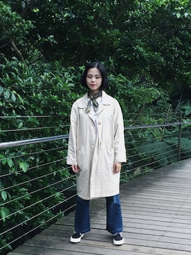 「アイテム（イヤーマフ、シルバー系）」を使った、Flora Chenさん（レディース・164cm）の冬コーディネート