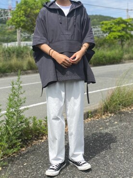 「stein（シュタイン）のアイテム（パーカー）」を使った、リタさん（メンズ・173cm）の春コーディネート