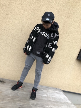 「Supreme （シュプリーム）のアイテム（その他アウター）」を使った、Riko さん（レディース・157cm）の冬コーディネート