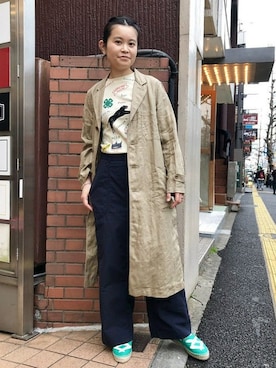 「ショップコート」｜「アイテム（その他アウター）」を使った、BEAMS BOYさん（レディース・163cm）の春コーディネート
