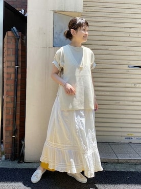「オールホワイト」｜「アイテム（スリッポン）」を使った、BEAMS BOYさん（レディース・161cm）の夏コーディネート