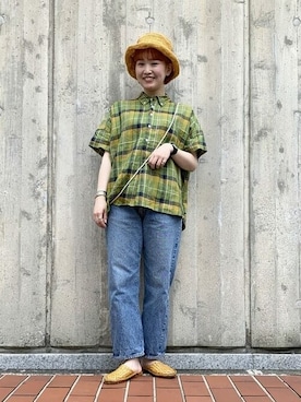 BEAMS BOYのデニムパンツを使った「チェックシャツ」のレディース人気 