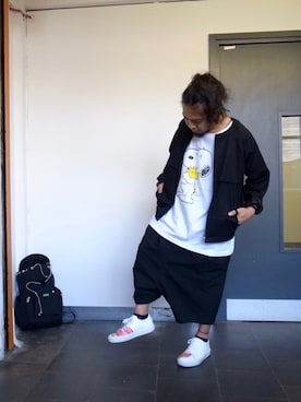 「UNIQLO Tシャツ」｜「アイテム（ブルゾン）」を使った、higeさん（メンズ・165cm）の春コーディネート