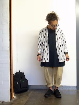 「KIDS LOVE GAITE」｜「アイテム（スラックス）」を使った、higeさん（メンズ・165cm）の秋コーディネート