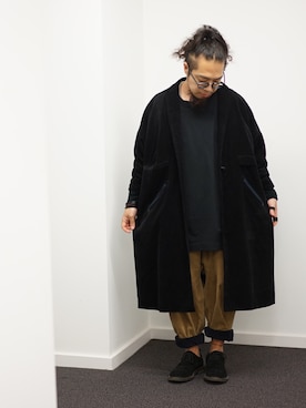 「oversize」｜「アイテム（チェスターコート）」を使った、higeさん（メンズ・165cm）の春コーディネート