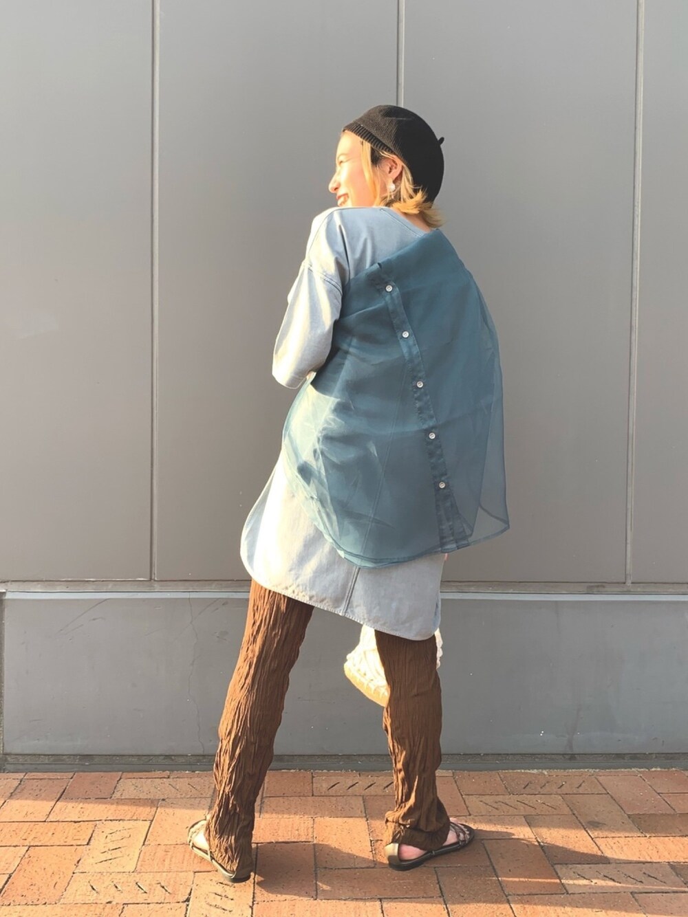 「オトナ女子、オーバーサイズ、シンプル、夏コーデ、カジュアル、大人カジュアル、ビックシルエット、メンズライク、おしゃれさんと繋がりたい、サンダル」｜「front ver.♥のアイテム（その他、その他）」を使った、もえぴさん（レディース・150cm）の春コーディネートの1枚目の写真