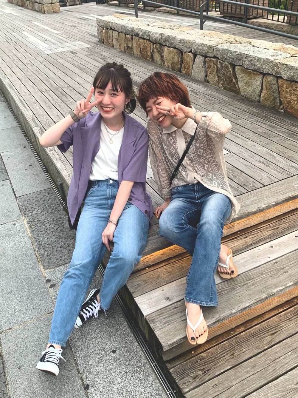 「カジュアルコーデ、ラクチンコーデ、シャツスタイル、夏、お洒落さんとつながりたい、オトナカジュアル、ベージュ、デニム、ジーナシス、JEANASiS」｜「JEANASISのシシュウオーガンジーシャツLS/892440（シャツ/ブラウス、ベージュ系）」を使った、もえぴさん（レディース・150cm）の夏コーディネートの1枚目の写真