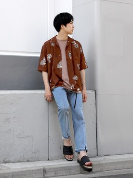 レーヨンプリントオープンカラーシャツを使ったメンズ人気ファッションコーディネート Wear