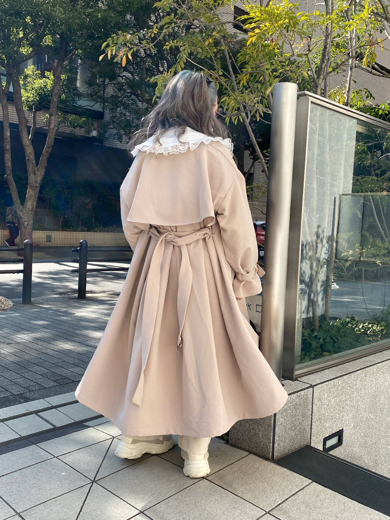 「アイテム（トレンチコート）」を使った、Asuka🧁さん（レディース・153cm）の冬コーディネート