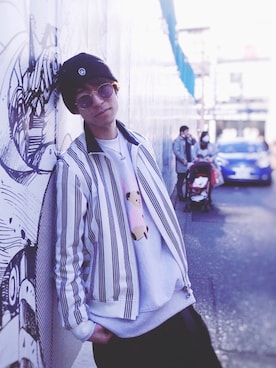 「Guess（ゲス）のアイテム（スウェット）」を使った、Kazumaさん（メンズ・172cm）の春コーディネート