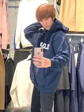 「koe（コエ）の【UNISEX対応】カレッジロゴパーカー 〇（パーカー）」を使った、Kazumaさん（メンズ・172cm）の秋コーディネート
