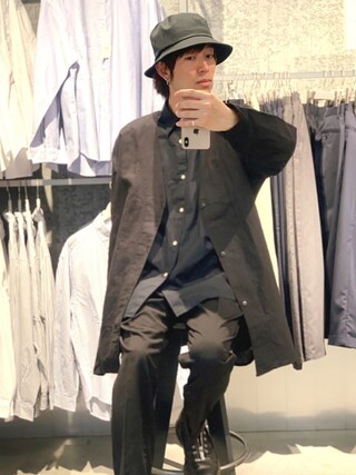 Kazuma使用「koe（綿麻羽織コート）」的時尚穿搭