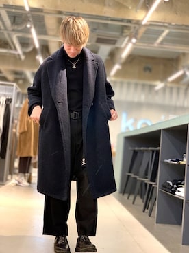 「koe（コエ）のアイテム（チェスターコート）」を使った、Kazumaさん（メンズ・172cm）の冬コーディネート