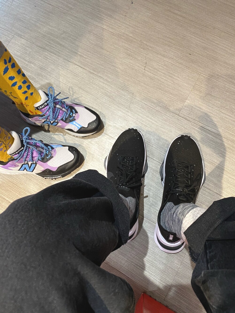 「NIKEのアイテム（スニーカー、ブラック系）」を使った、Kさん（メンズ・170cm）の冬コーディネートの1枚目の写真