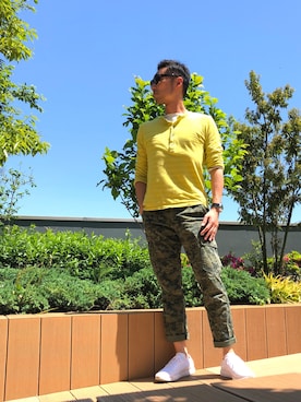 「DOLCE&GABBANA（ドルチェアンドガッバーナ）のアイテム（Tシャツ/カットソー）」を使った、Tripledouble567さん（メンズ・178cm）の春コーディネート