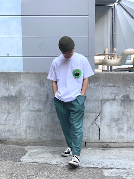 「gym master（ジムマスター）のアイテム（デニムパンツ）」を使った、YOSHIさん（メンズ・168cm）の春コーディネート