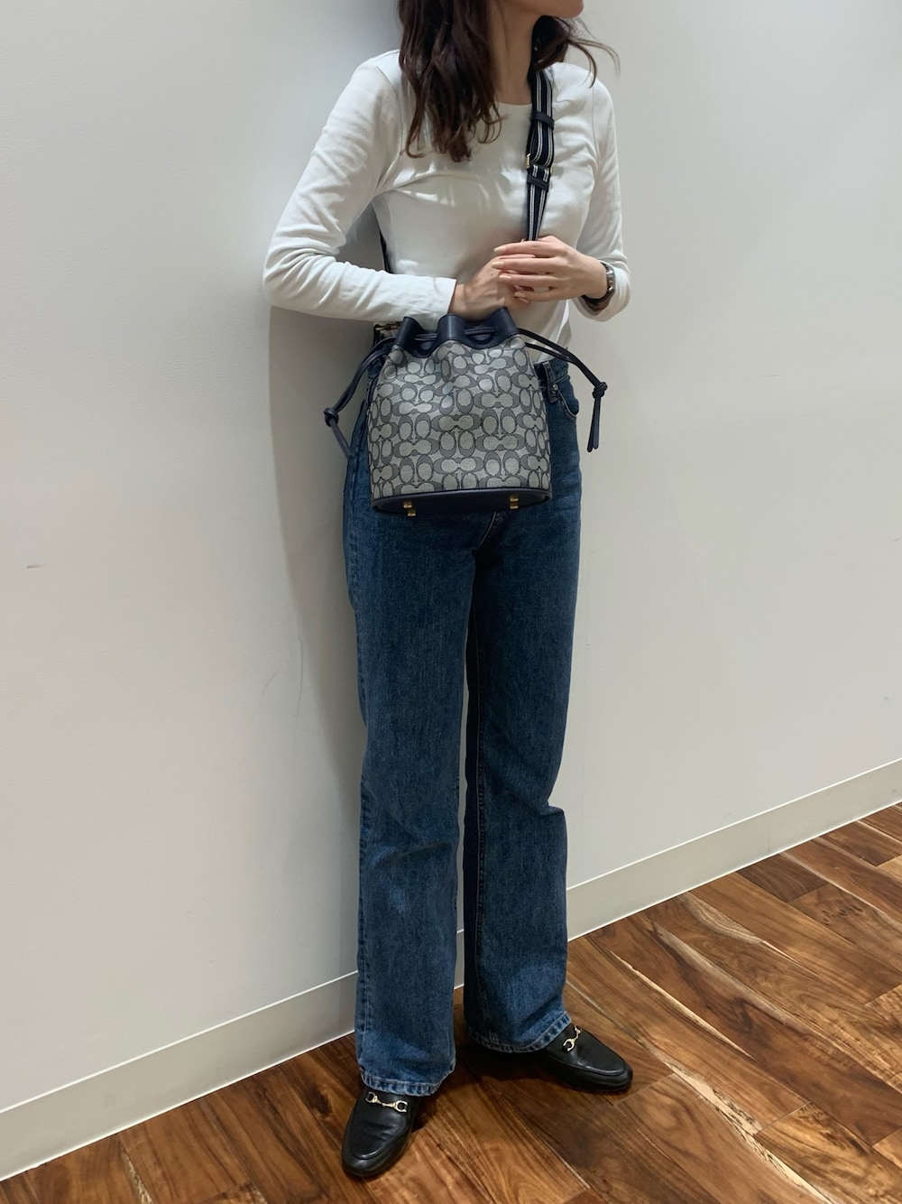 COACH（コーチ）の「フィールド バケット バッグ シグネチャー ジャ
