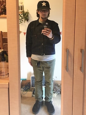 「グラミチ」｜「アイテム（デニムジャケット）」を使った、tomolexさん（メンズ・172cm）の冬コーディネート
