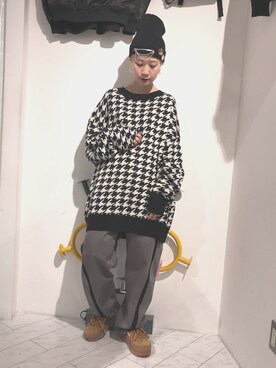 「L.H.P（エルエイチピー）のアイテム（ニットキャップ/ビーニー）」を使った、オダジマ ミユキ【LHP WOMEN】さん（レディース・160cm）の冬コーディネート