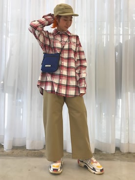 「thisisneverthat（ディスイズネバーザット）のアイテム（キャップ）」を使った、オダジマ ミユキ【LHP WOMEN】さん（レディース・160cm）の秋コーディネート