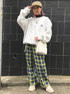 「whiteland」｜「アイテム（スウェット）」を使った、オダジマ ミユキ【LHP WOMEN】さん（レディース・160cm）の冬コーディネート