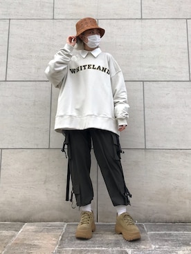 「whiteland」｜「アイテム（スウェット）」を使った、オダジマ ミユキ【LHP WOMEN】さん（レディース・160cm）の冬コーディネート