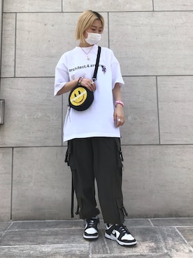 「A4A（エーフォーエー）のA4A/エーフォーエー/ペイントフラワーTシャツ（Tシャツ/カットソー、ホワイト系）」を使った、オダジマ ミユキ【LHP WOMEN】さん（レディース・160cm）の春コーディネート