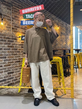 「WHITELAND（ホワイトランド）のWHITELAND/ホワイトランド/ロゴワイドTシャツ（Tシャツ/カットソー、グリーン系）」を使った、オダジマ ミユキ【LHP WOMEN】さん（レディース・160cm）の夏コーディネート