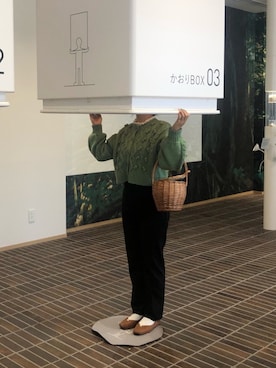 「緑ニット」｜moeさん（レディース・155cm）の冬コーディネート