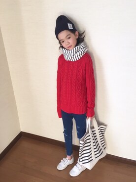 「SUPERGA（スペルガ）のアイテム」を使った、nati+genさん（キッズ・128cm）の冬コーディネート