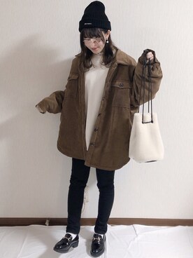 「DEVICE（デバイス）のアイテム（ハンドバッグ）」を使った、ERIKAさん（レディース・152cm）の冬コーディネート